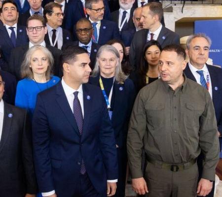 Мальтийская развилка. Как война в Израиле мешает планам Украины продвинуть "формулу мира" Зеленского